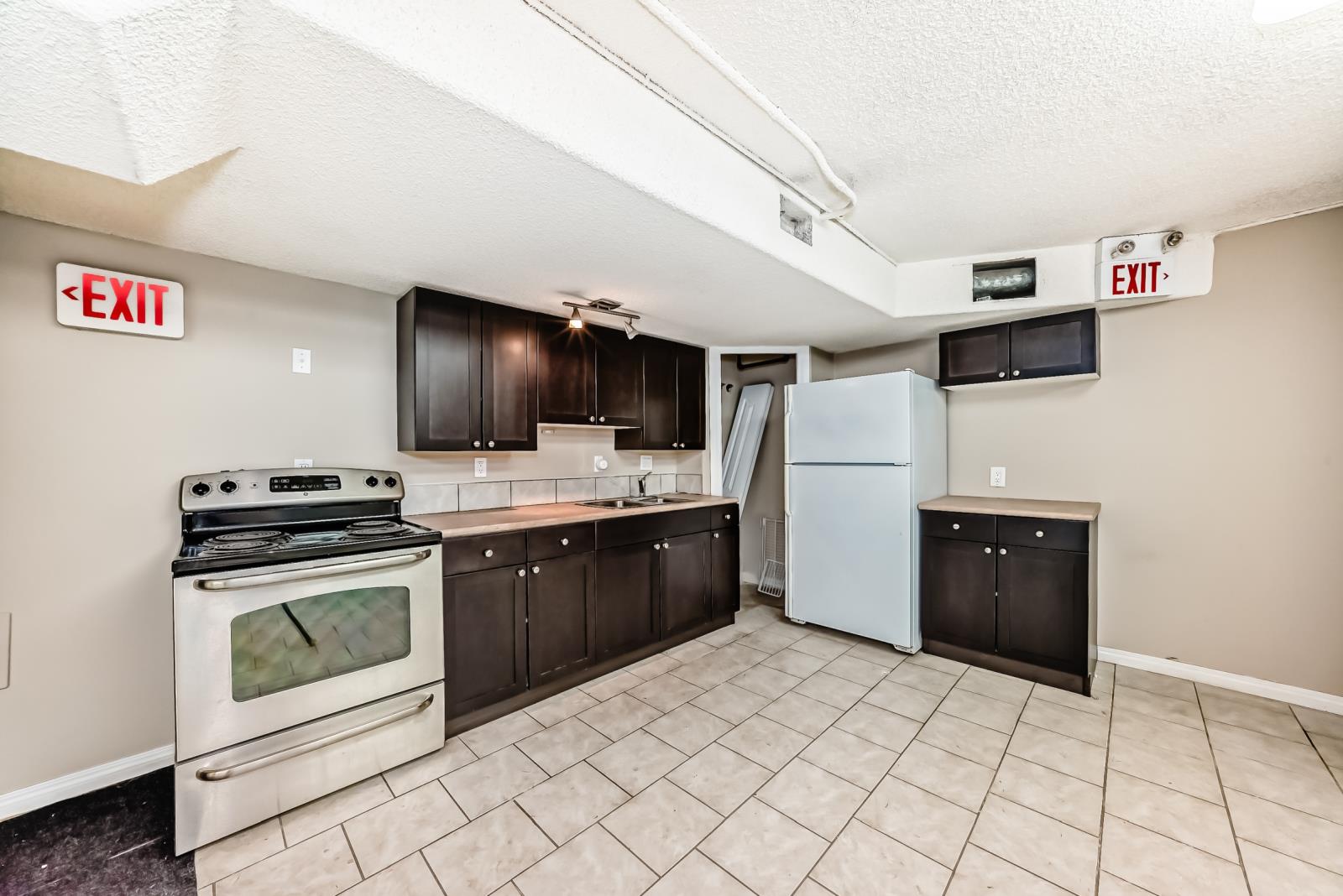 10969  101 Street, Edmonton, Alberta  T5H 2S9 - Photo 22 - 43862273