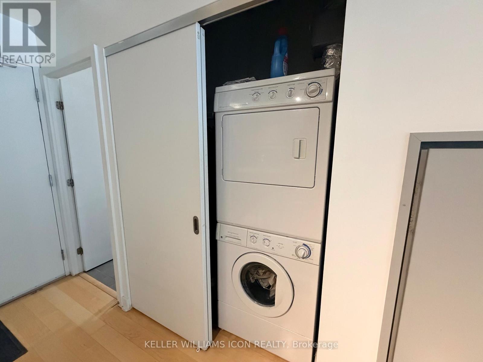 210 - 354 Gladstone Avenue, Ottawa, Ontario  K2P 0R4 - Photo 13 - X12649186