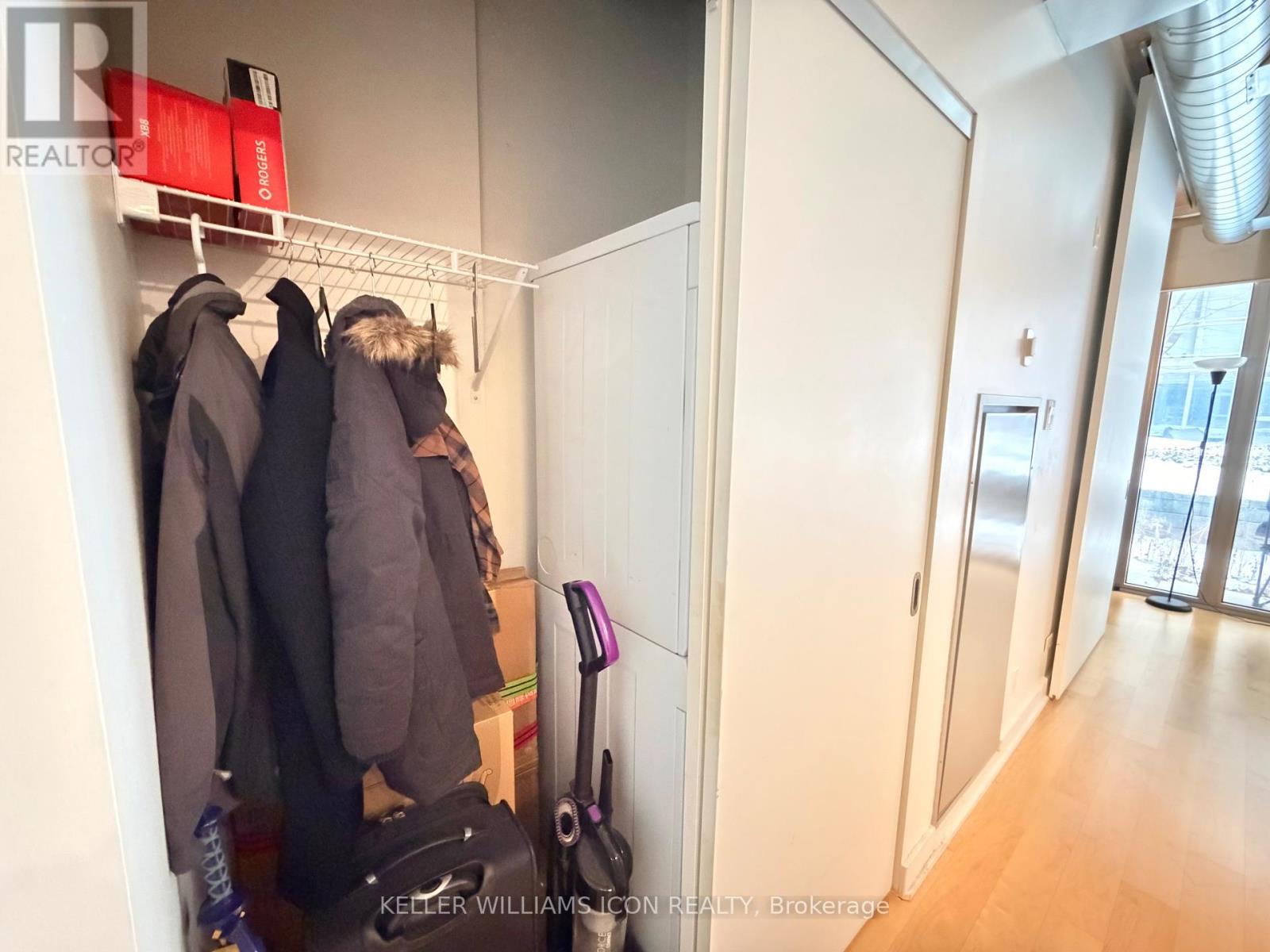 210 - 354 Gladstone Avenue, Ottawa, Ontario  K2P 0R4 - Photo 14 - X12649186