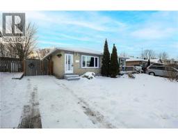 61 WOODLAWN Avenue, Brantford, Ontario