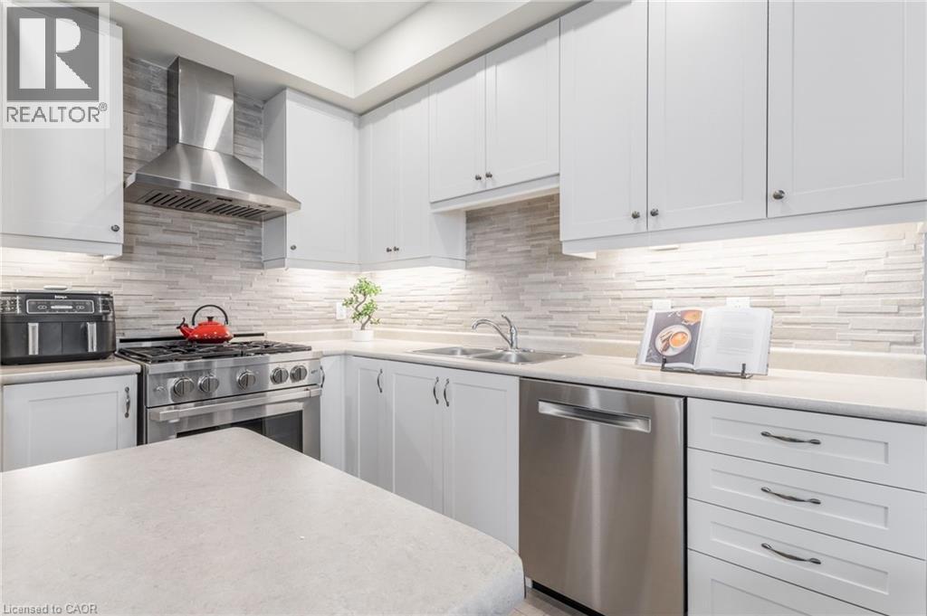 41 Foothills Lane, Stoney Creek, Ontario  L8E 0K1 - Photo 8 - 40784901