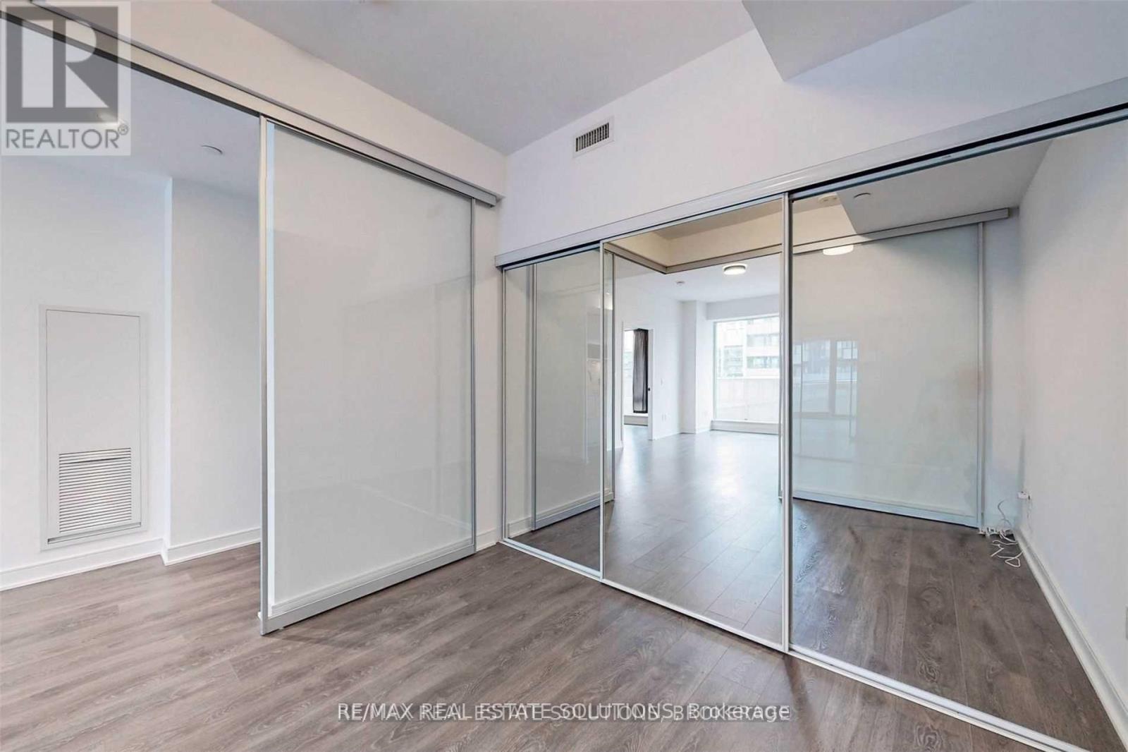 608 - 60 Tannery Road, Toronto, Ontario  M5A 0S8 - Photo 13 - C12649168