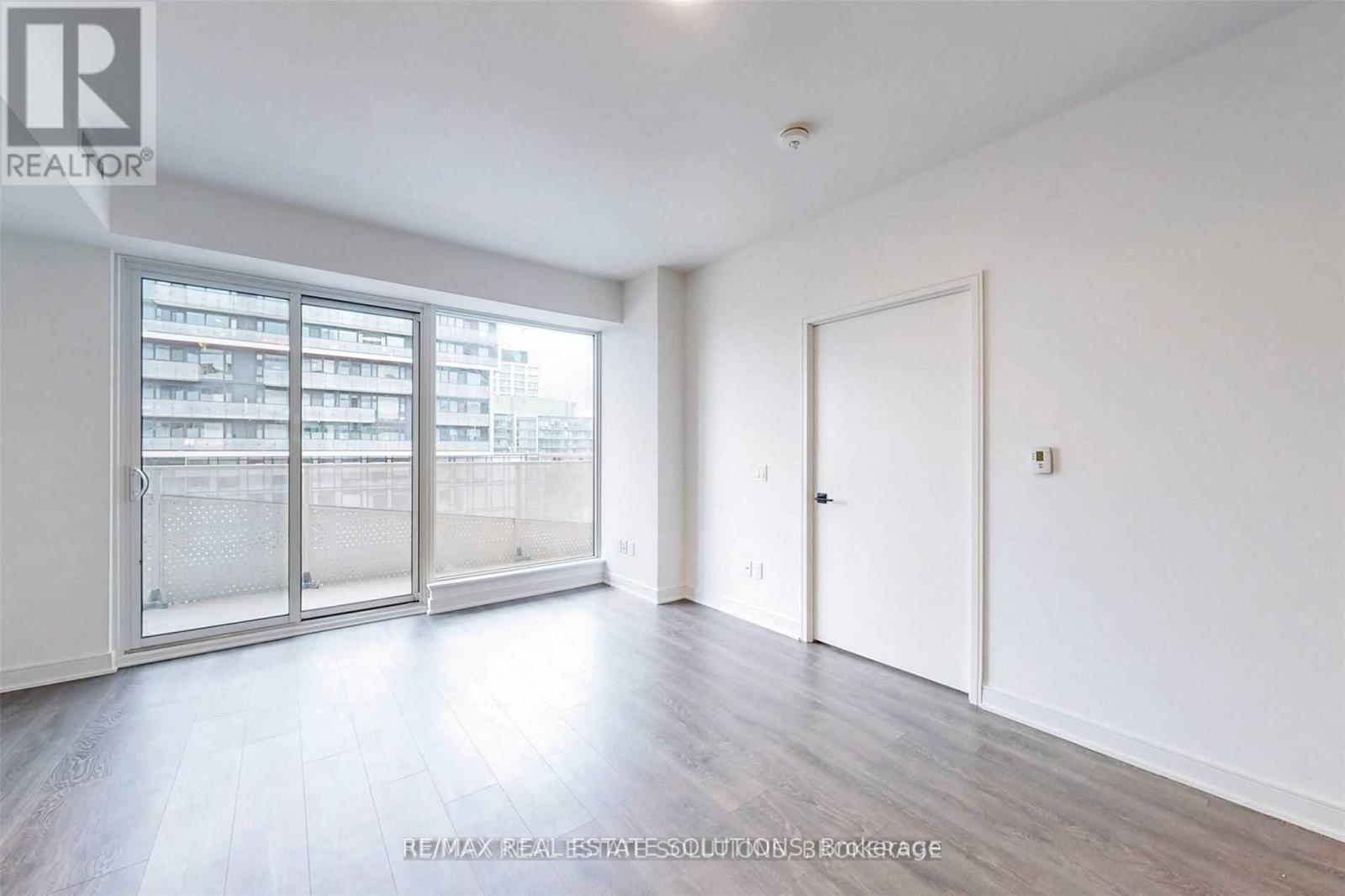 608 - 60 Tannery Road, Toronto, Ontario  M5A 0S8 - Photo 3 - C12649168