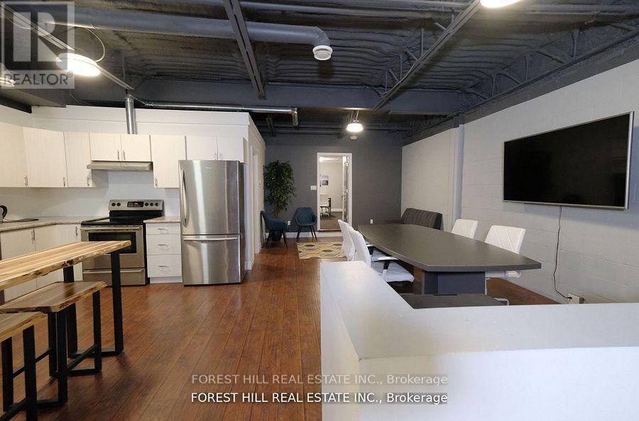 5 - 1211 Gorham Street, Newmarket, Ontario  L3Y 8Y3 - Photo 10 - N12649170