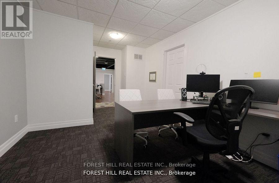 5 - 1211 Gorham Street, Newmarket, Ontario  L3Y 8Y3 - Photo 23 - N12649170