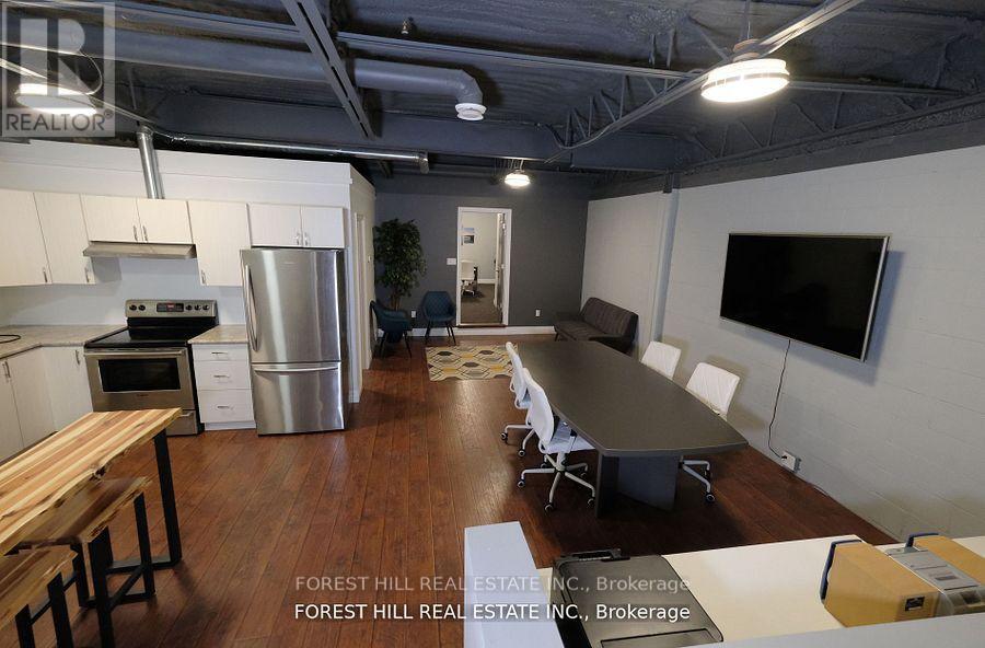 5 - 1211 Gorham Street, Newmarket, Ontario  L3Y 8Y3 - Photo 29 - N12649170