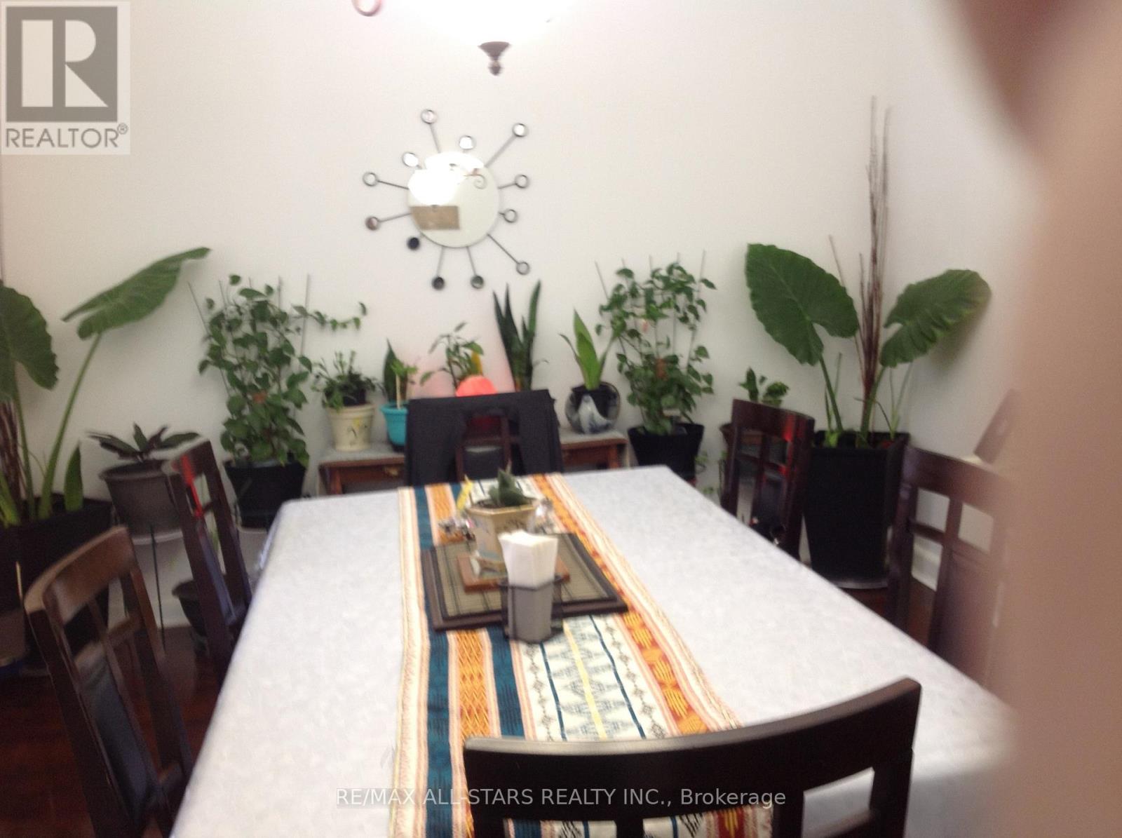 1 St James Place, Hamilton, Ontario  L8P 2N4 - Photo 14 - X12649182