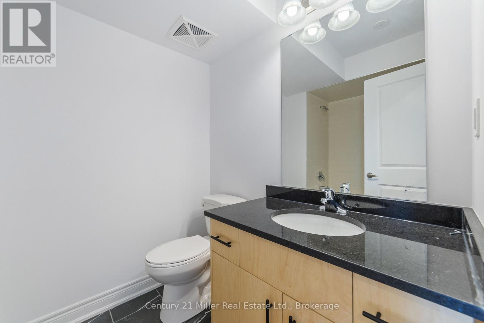 48 - 2140 Trafalgar Road, Oakville, Ontario  L6H 8A5 - Photo 13 - W12649224