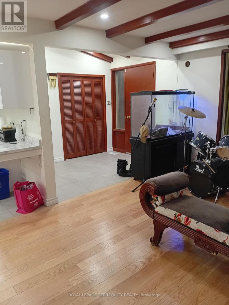 39 Earlton Road, Toronto, Ontario  M1T 2R4 - Photo 16 - E12635958