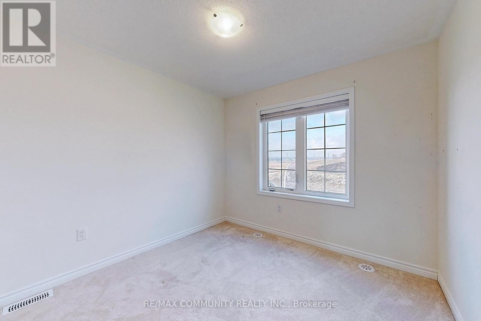 12 Fiesta Way, Whitby, Ontario  L1P 0H9 - Photo 25 - E12649204