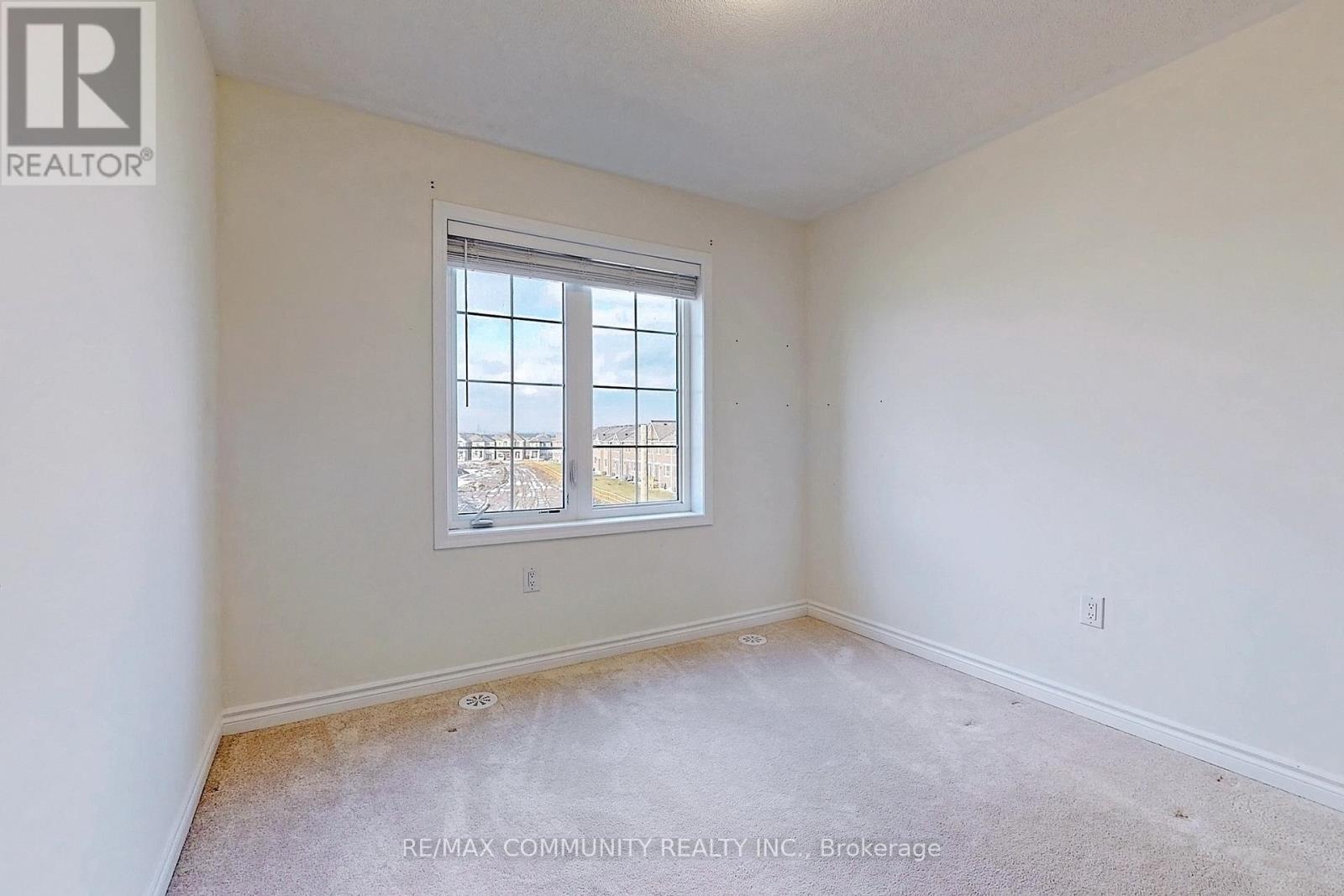 12 Fiesta Way, Whitby, Ontario  L1P 0H9 - Photo 27 - E12649204