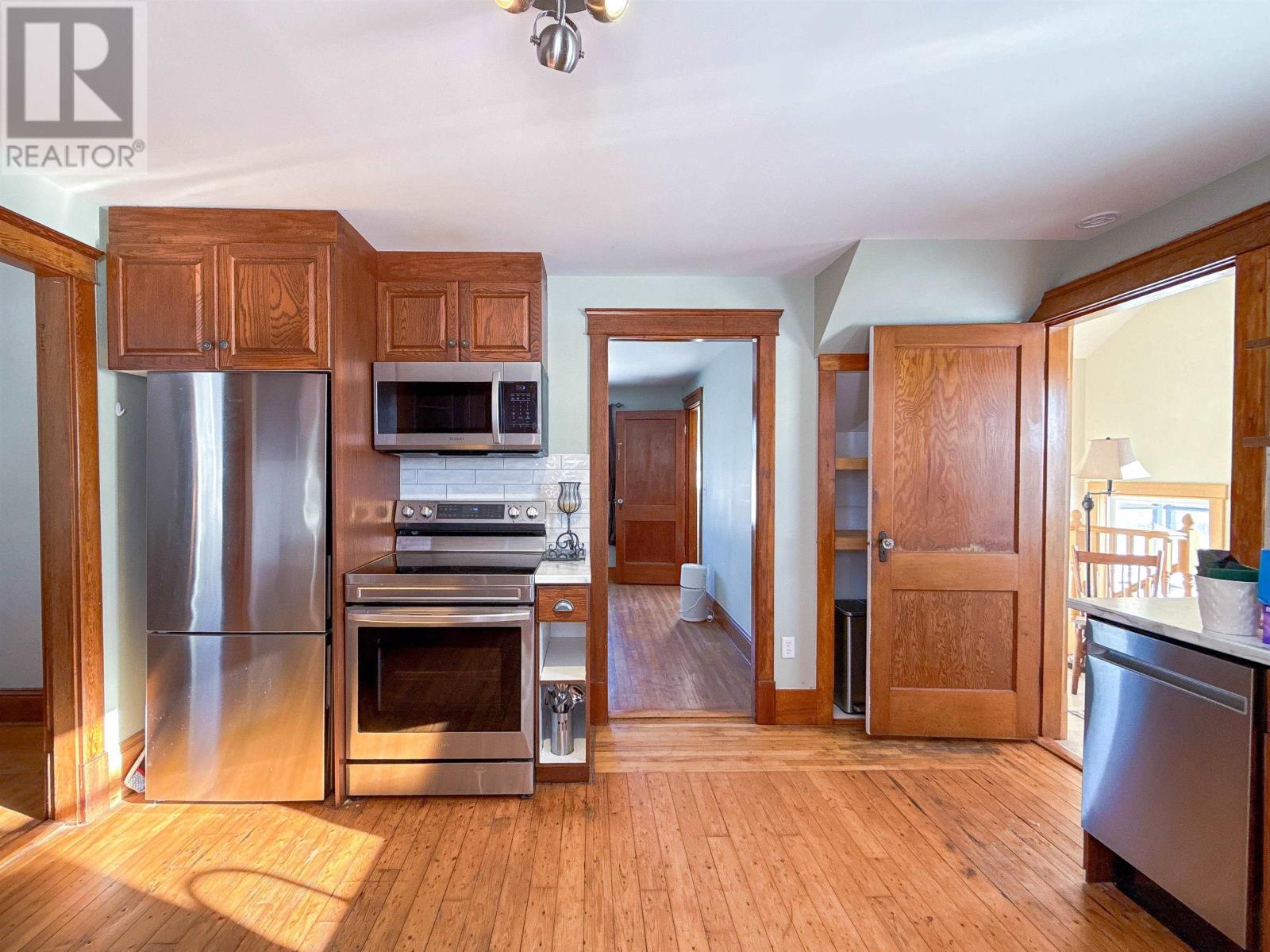 662 & 664 Long River Road, Long River, Prince Edward Island  C0B 1M0 - Photo 5 - 202529699