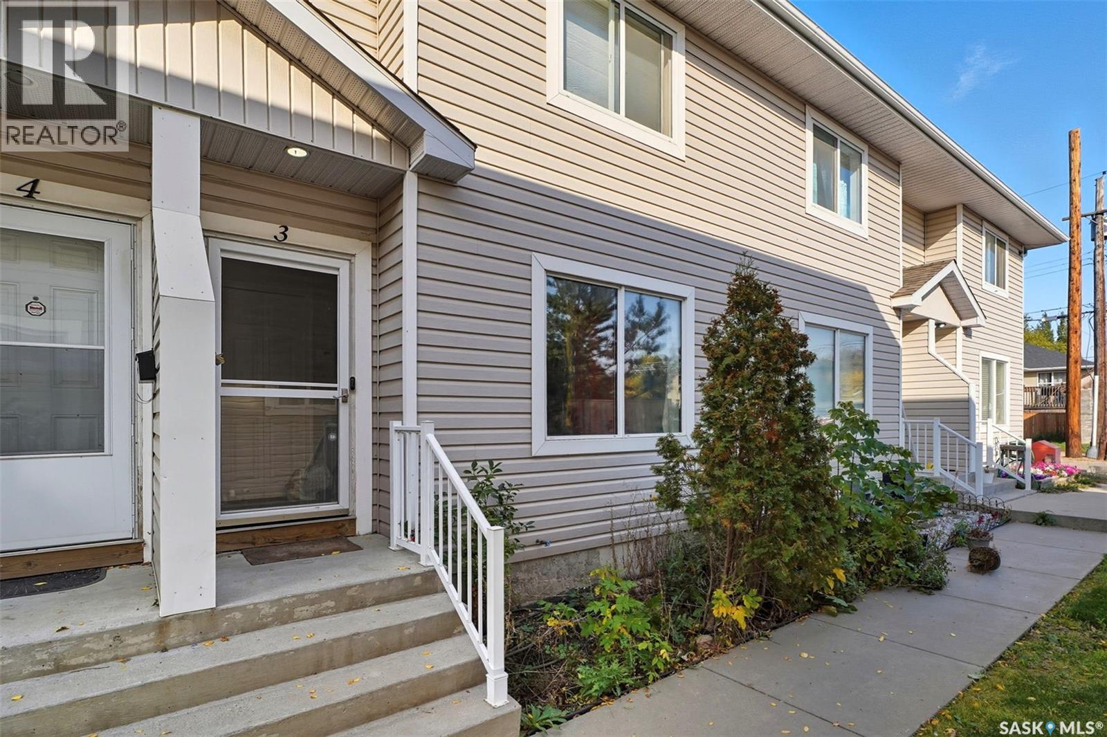 3 802 K AVENUE N, Saskatoon, Saskatchewan