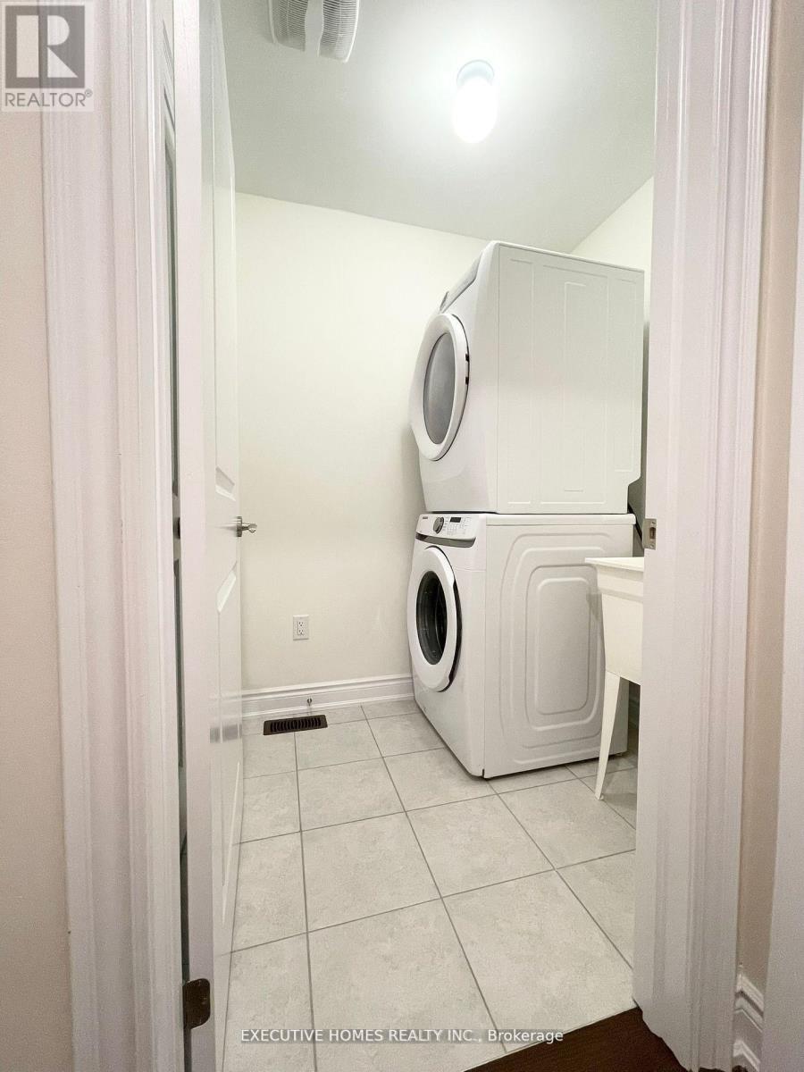 51 Lorne Thomas Place, New Tecumseth, Ontario  L9R 0T8 - Photo 23 - N12648614