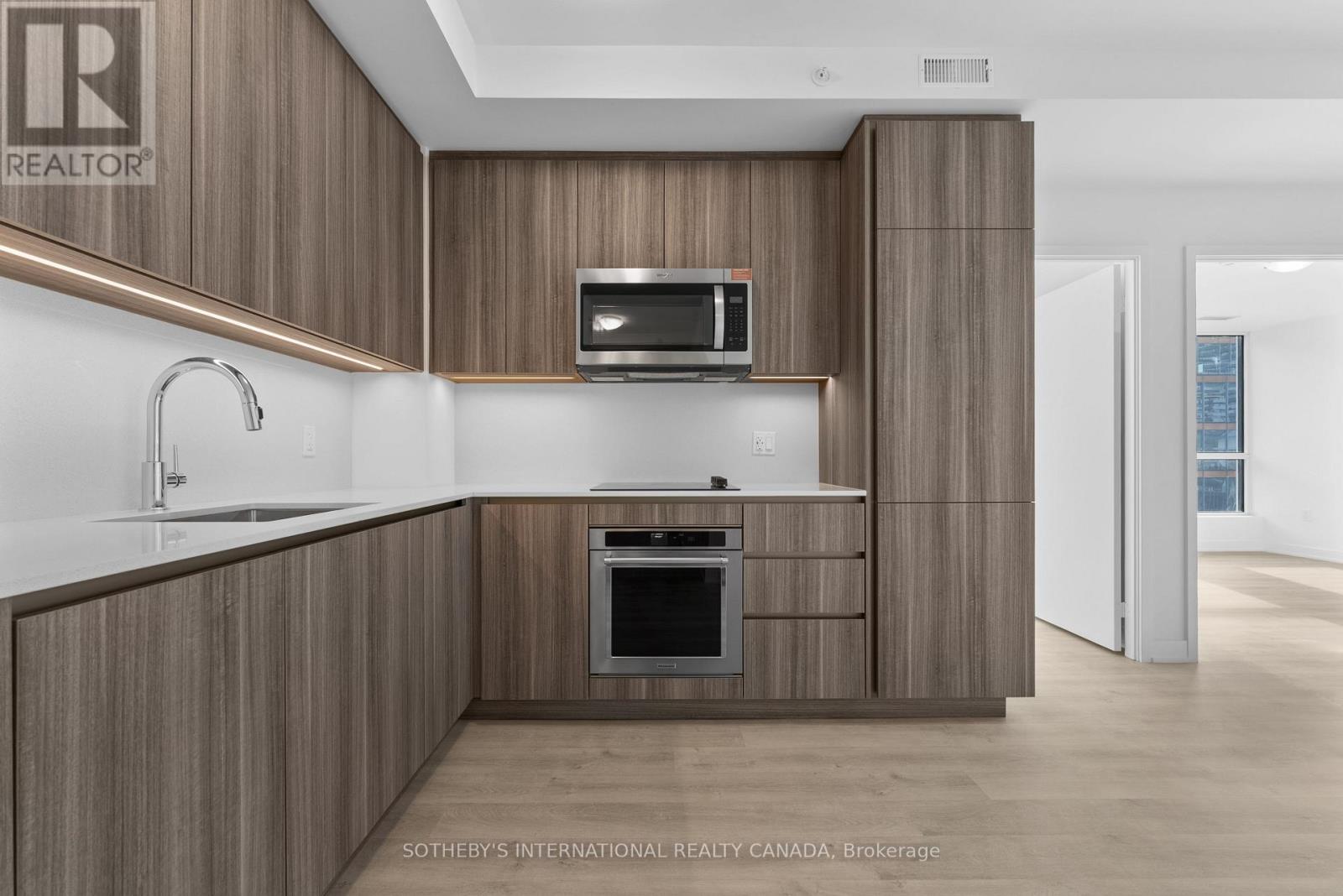 1023 - 15 Richardson Street, Toronto, Ontario  M5A 0Y5 - Photo 4 - C12648424