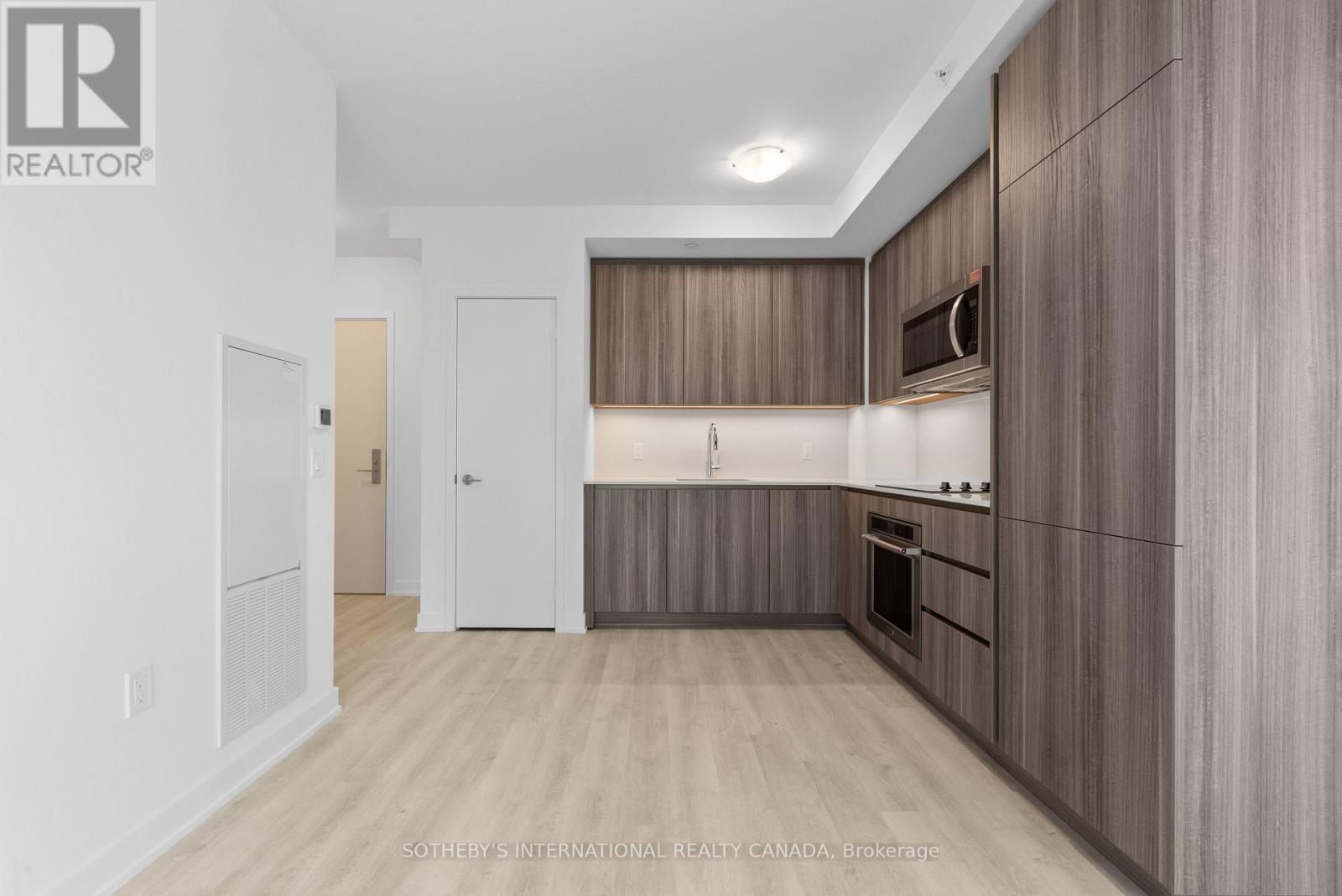 1023 - 15 Richardson Street, Toronto, Ontario  M5A 0Y5 - Photo 3 - C12648424