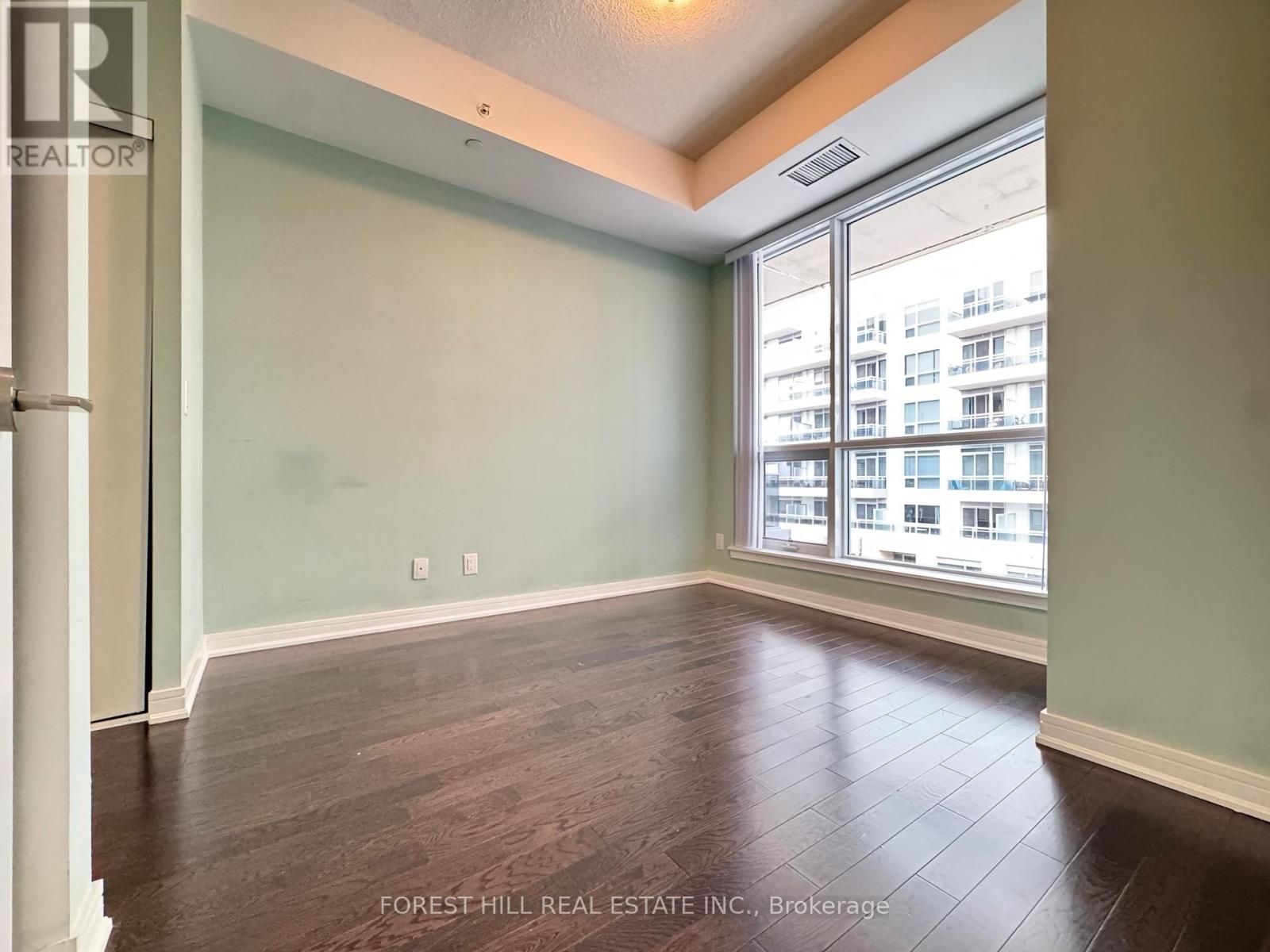 Sw812 - 9191 Yonge Street, Richmond Hill, Ontario  L4C 1E2 - Photo 11 - N12649254