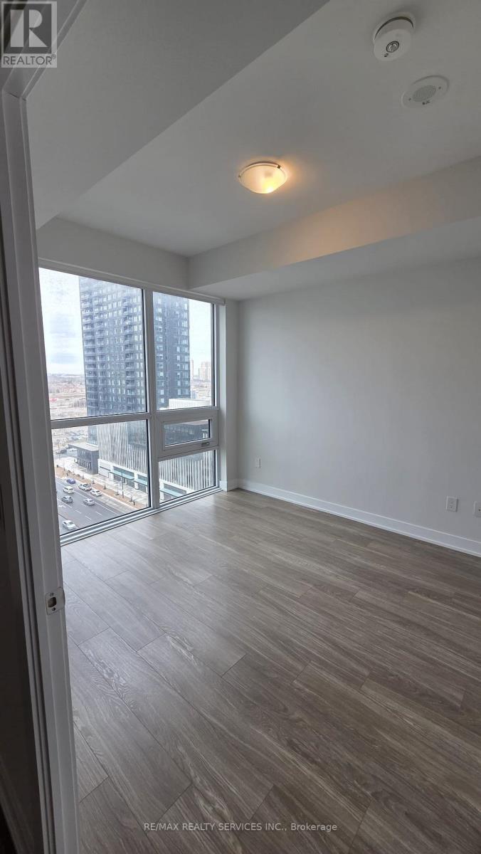 1110 - 430 Square One Drive, Mississauga, Ontario  L5B 0L6 - Photo 11 - W12649238