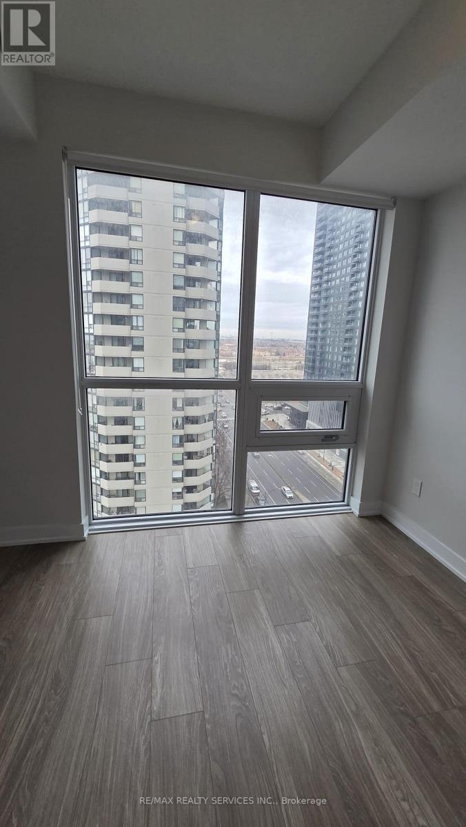 1110 - 430 Square One Drive, Mississauga, Ontario  L5B 0L6 - Photo 12 - W12649238