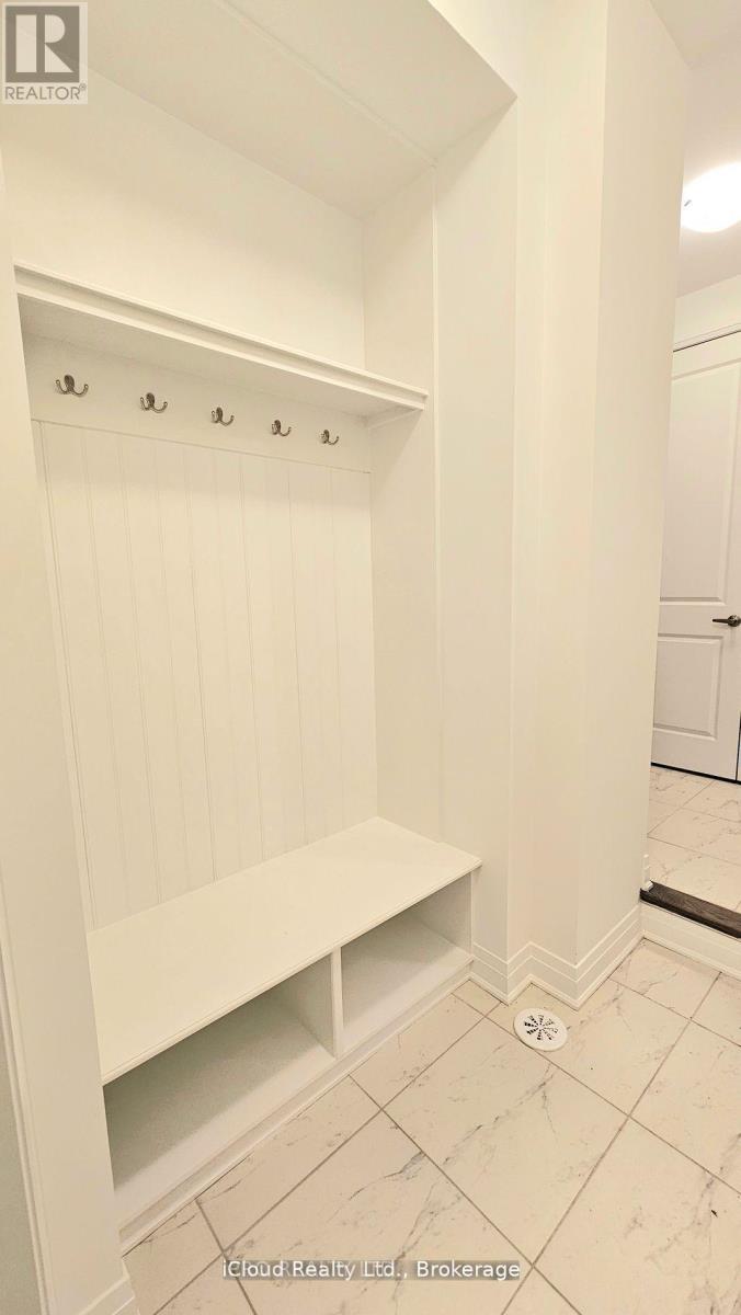 5173 Zionkate Lane, Mississauga, Ontario  L5M 2S8 - Photo 6 - W12649240