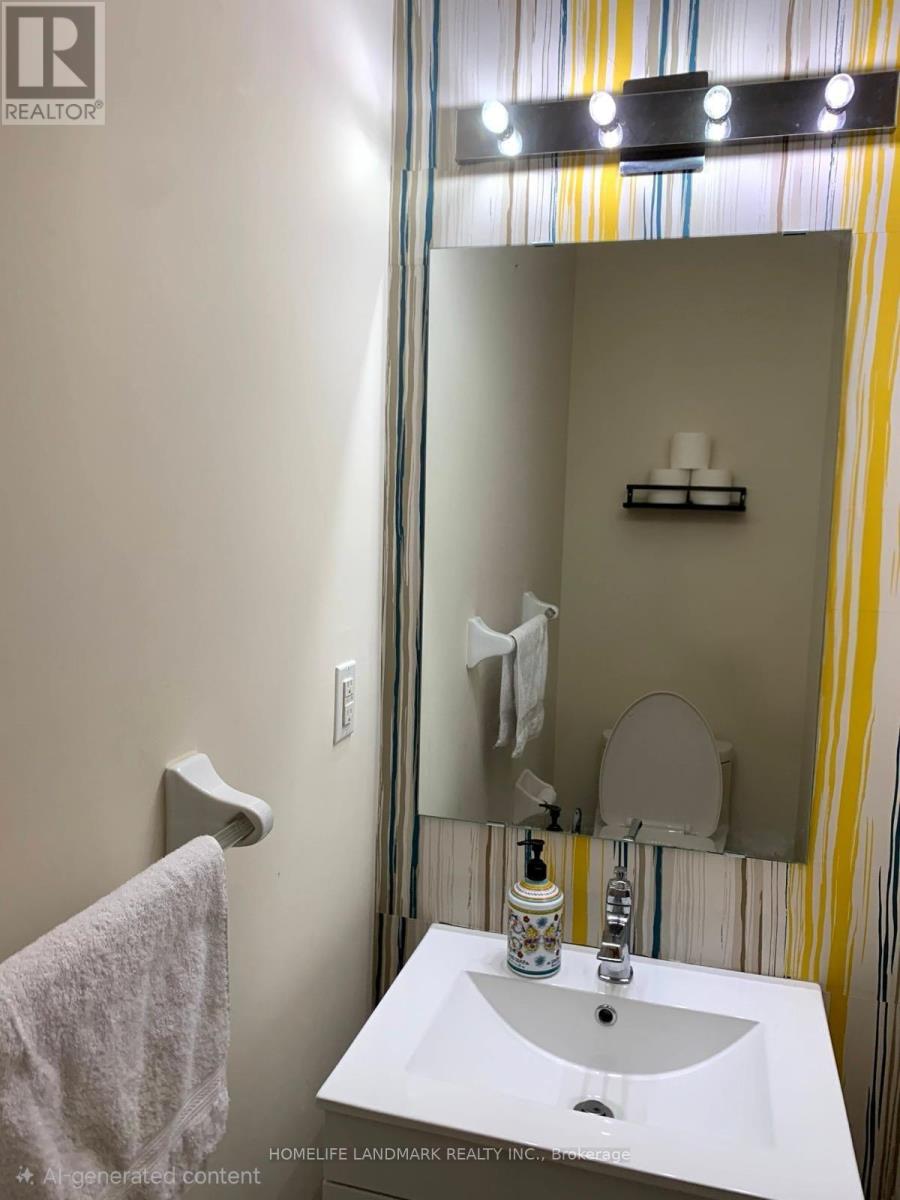 7368 Saint Barbara Boulevard, Mississauga, Ontario  L5W 0C3 - Photo 10 - W12649244