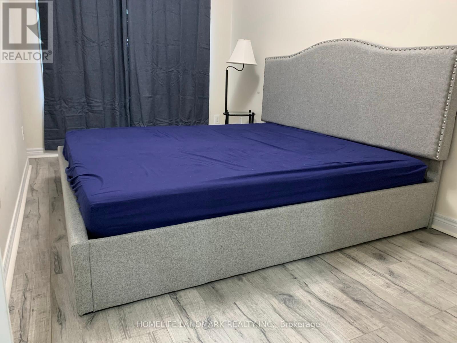 7368 Saint Barbara Boulevard, Mississauga, Ontario  L5W 0C3 - Photo 16 - W12649244