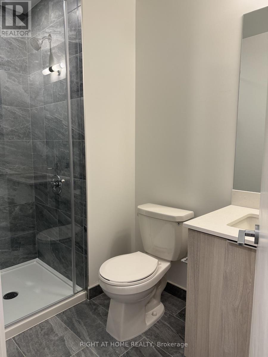 4008 - 395 Square One Drive, Mississauga, Ontario  L5B 0G6 - Photo 17 - W12649256