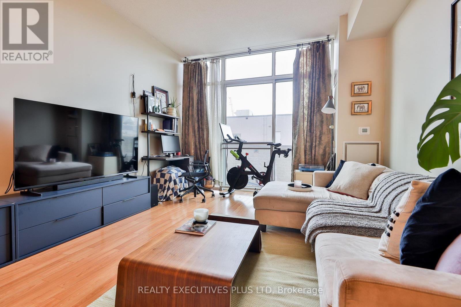 418 - 388 Richmond Street W, Toronto, Ontario  M5V 3P1 - Photo 16 - C12649296