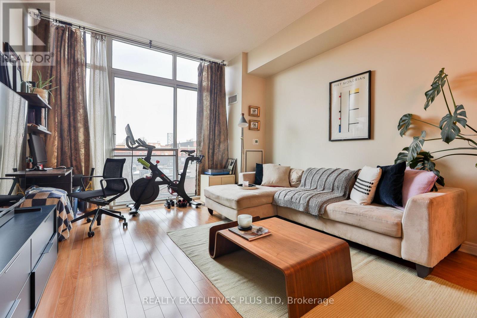 418 - 388 Richmond Street W, Toronto, Ontario  M5V 3P1 - Photo 17 - C12649296