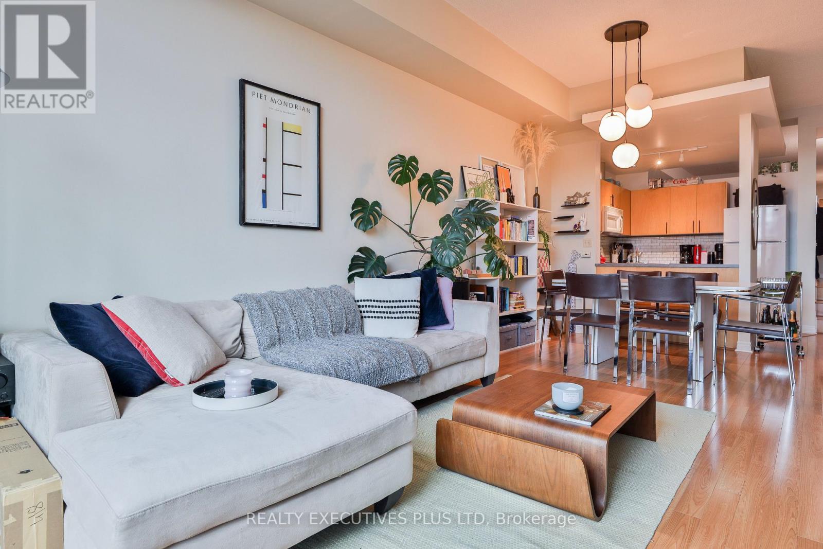 418 - 388 Richmond Street W, Toronto, Ontario  M5V 3P1 - Photo 18 - C12649296