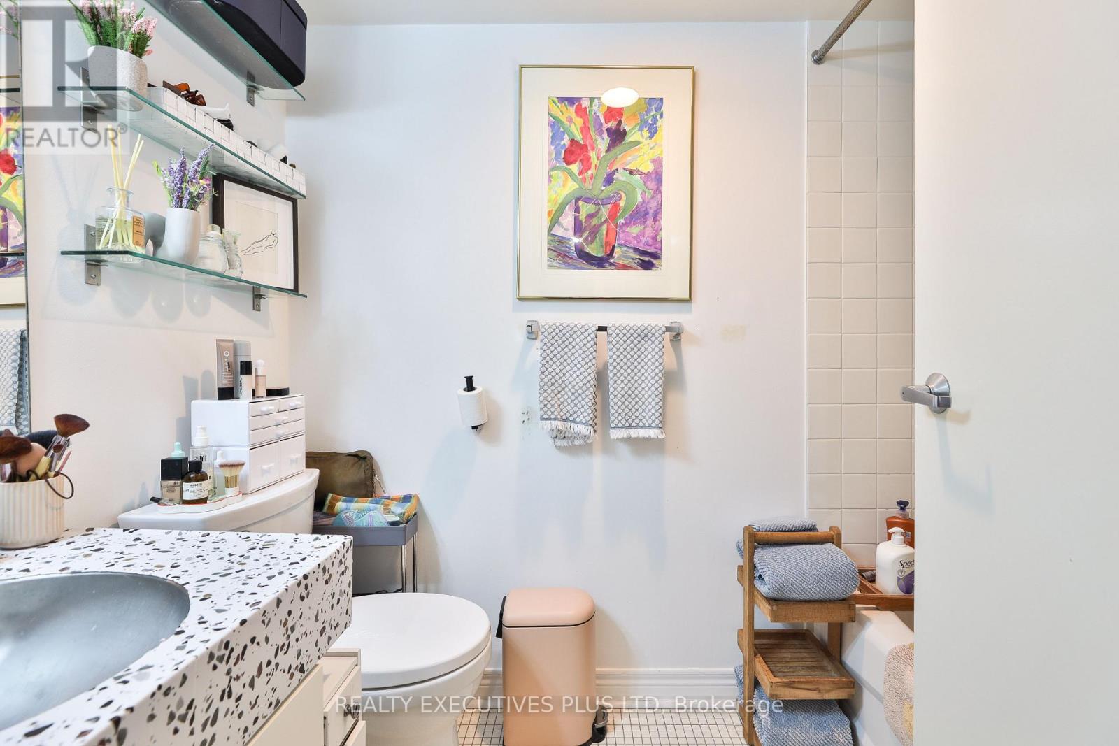 418 - 388 Richmond Street W, Toronto, Ontario  M5V 3P1 - Photo 19 - C12649296