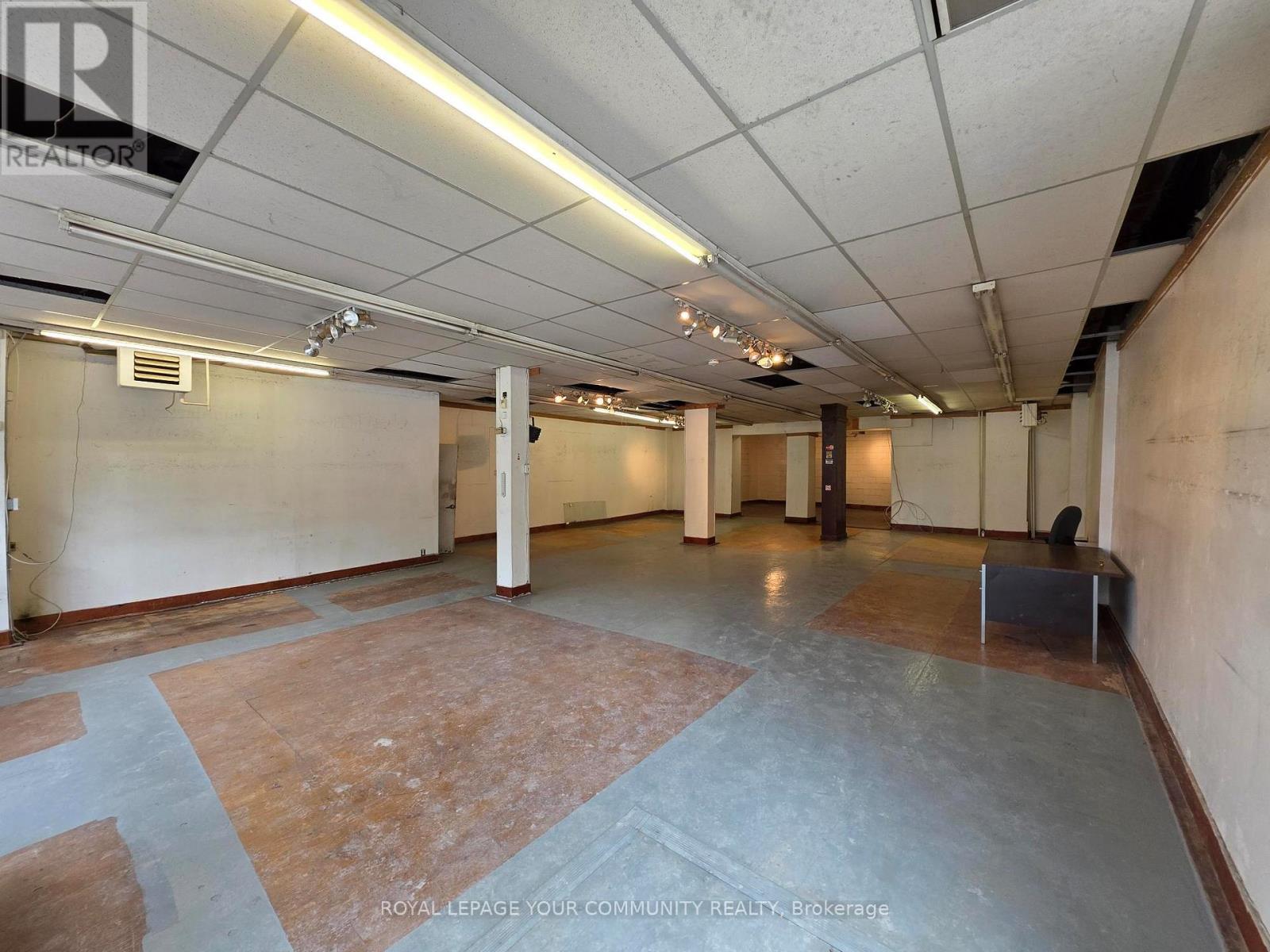 167 Queen Street E, Toronto, Ontario  M5A 1S2 - Photo 4 - C12649306