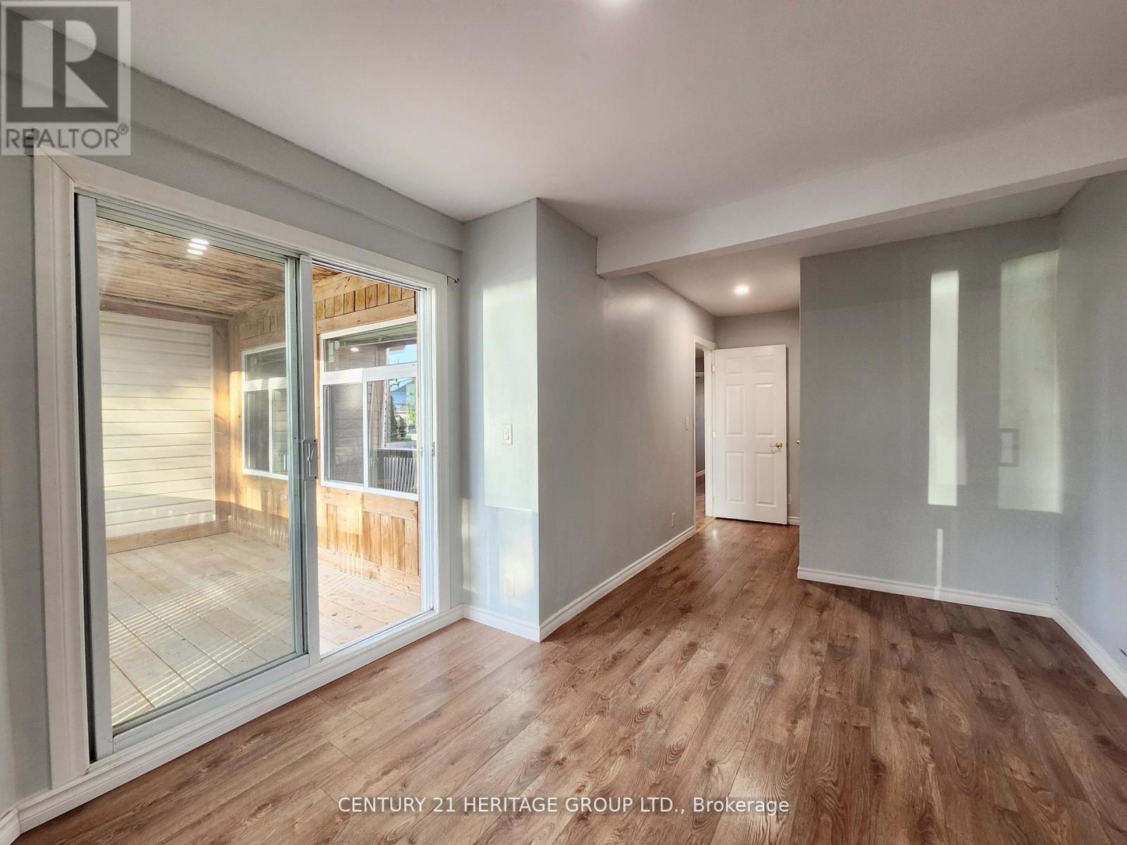 493 Lake Drive S, Georgina (Keswick South), Ontario  L4P 1R5 - Photo 13 - N12649274