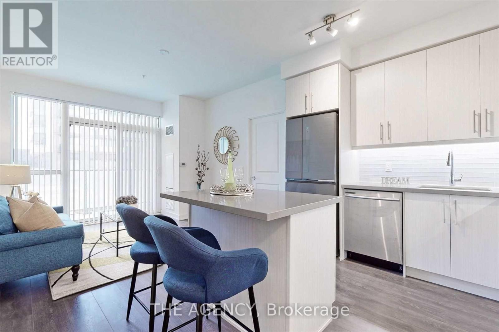 203 - 75 Oneida Crescent Nw, Richmond Hill, Ontario  L4B 0N3 - Photo 23 - N12649302