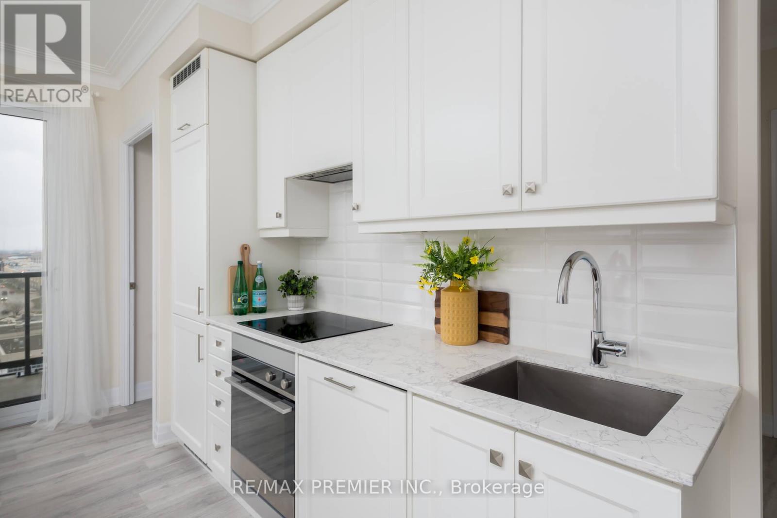 909 - 9085 Jane Street, Vaughan (Concord), Ontario  L4K 0L8 - Photo 13 - N12649312