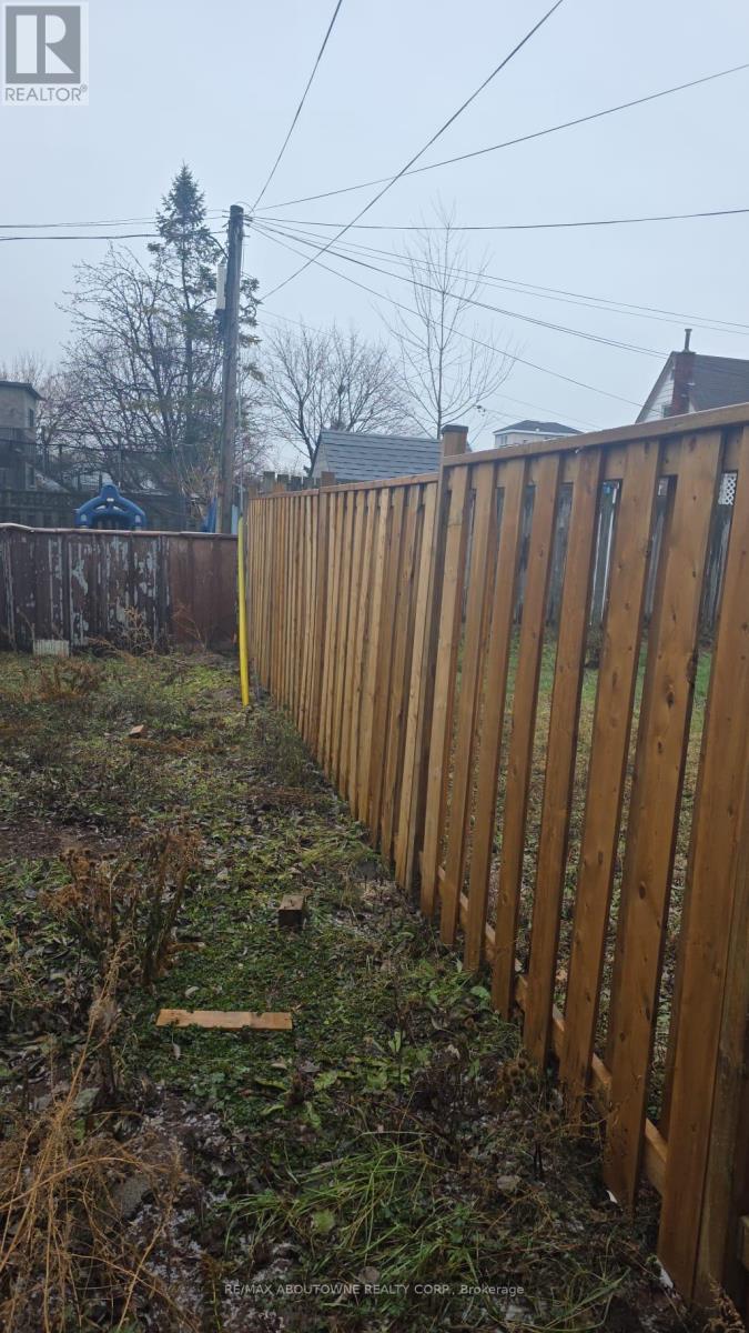 126 Harmony Avenue, Hamilton, Ontario  L8H 4Y3 - Photo 33 - X12559900