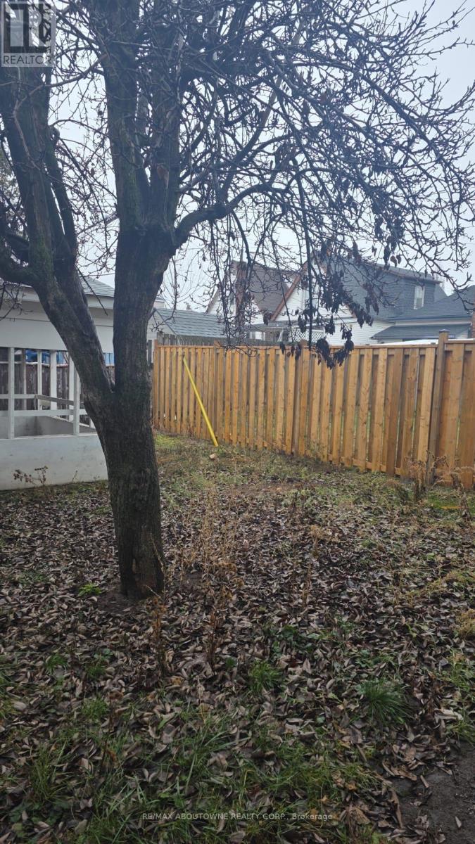 126 Harmony Avenue, Hamilton, Ontario  L8H 4Y3 - Photo 34 - X12559900