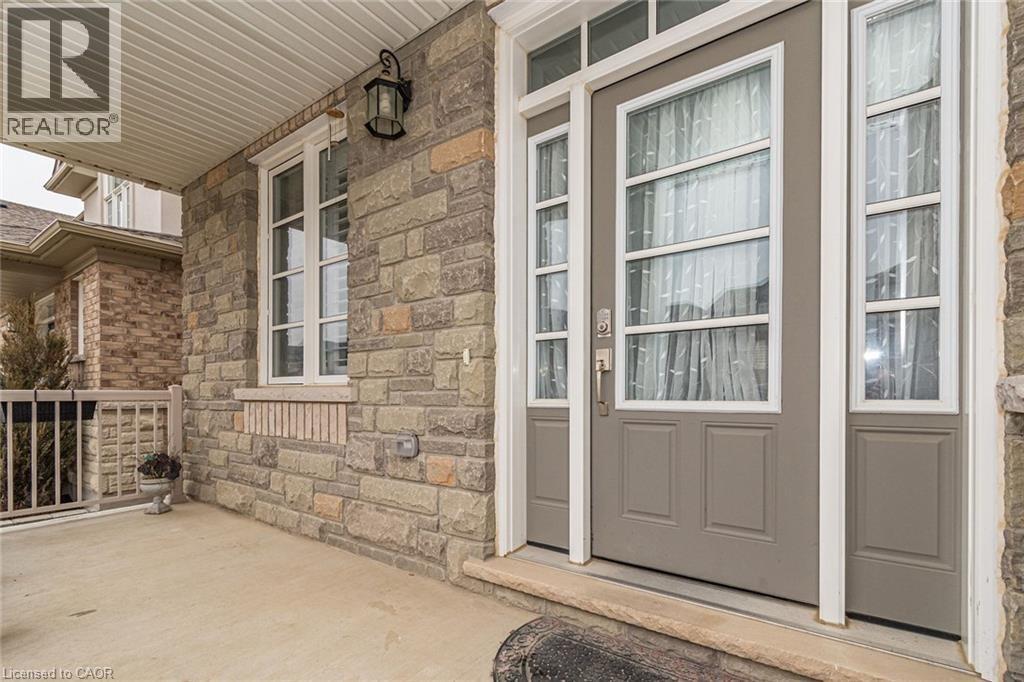 558 Sundew Drive, Waterloo, Ontario  N2V 0B8 - Photo 2 - 40795009