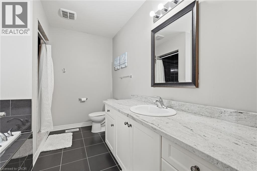 421 Kitty Murray Lane Unit# 4, Ancaster, Ontario  L9K 0J5 - Photo 22 - 40794985