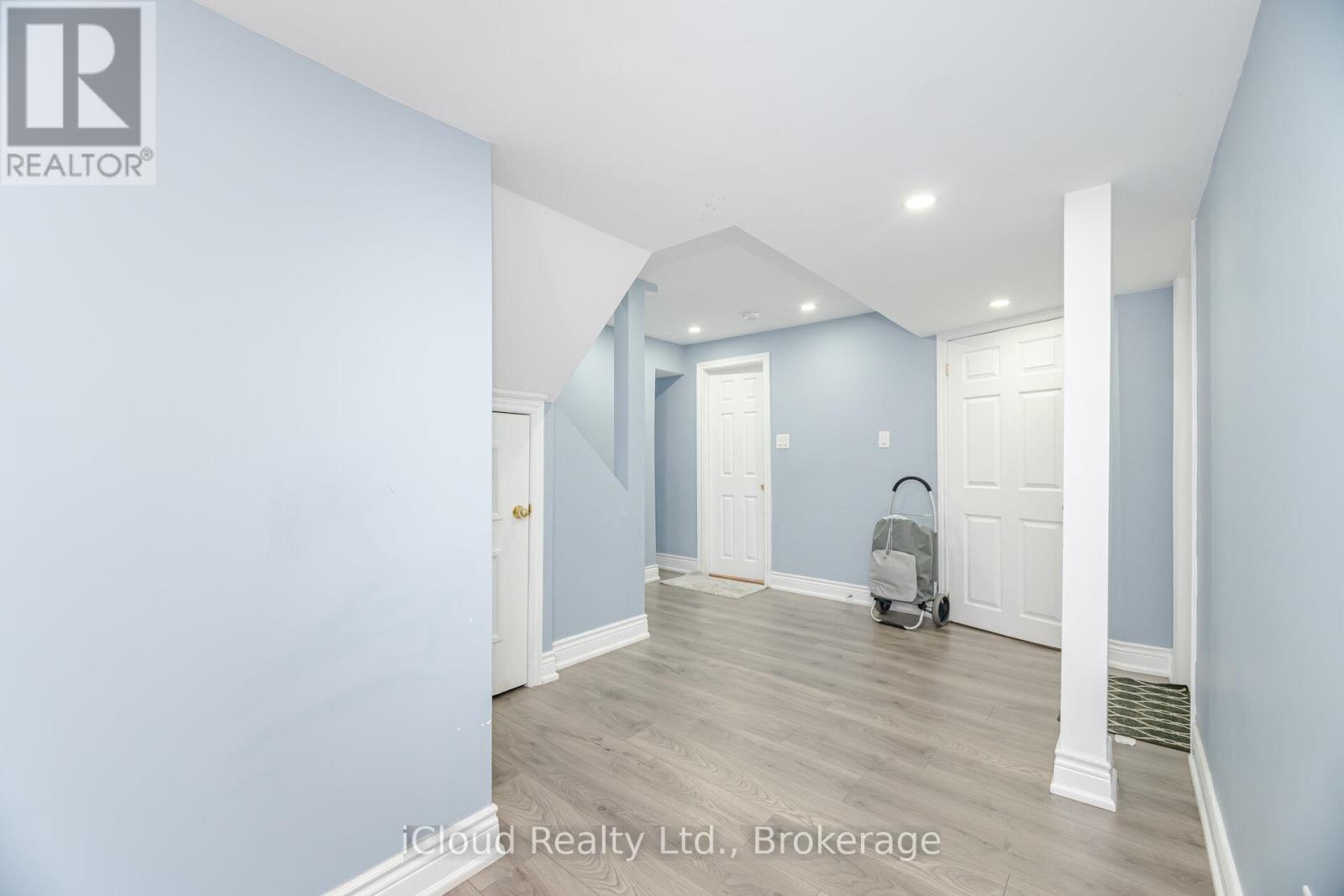 5261 River Forest Court, Mississauga (East Credit), Ontario  L5V 2C7 - Photo 34 - W12649264