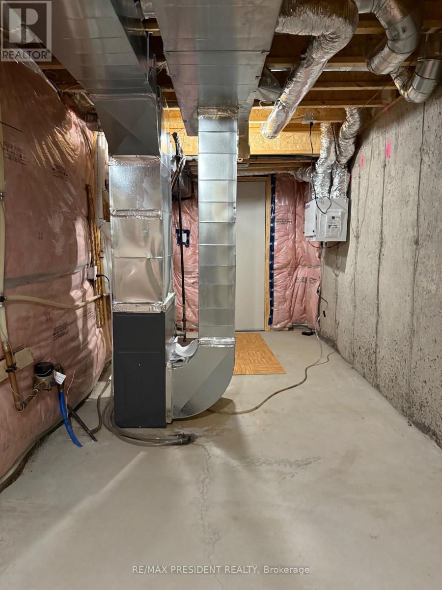 27 Arrowview Drive, Brampton, Ontario  L7A 5H6 - Photo 26 - W12649268