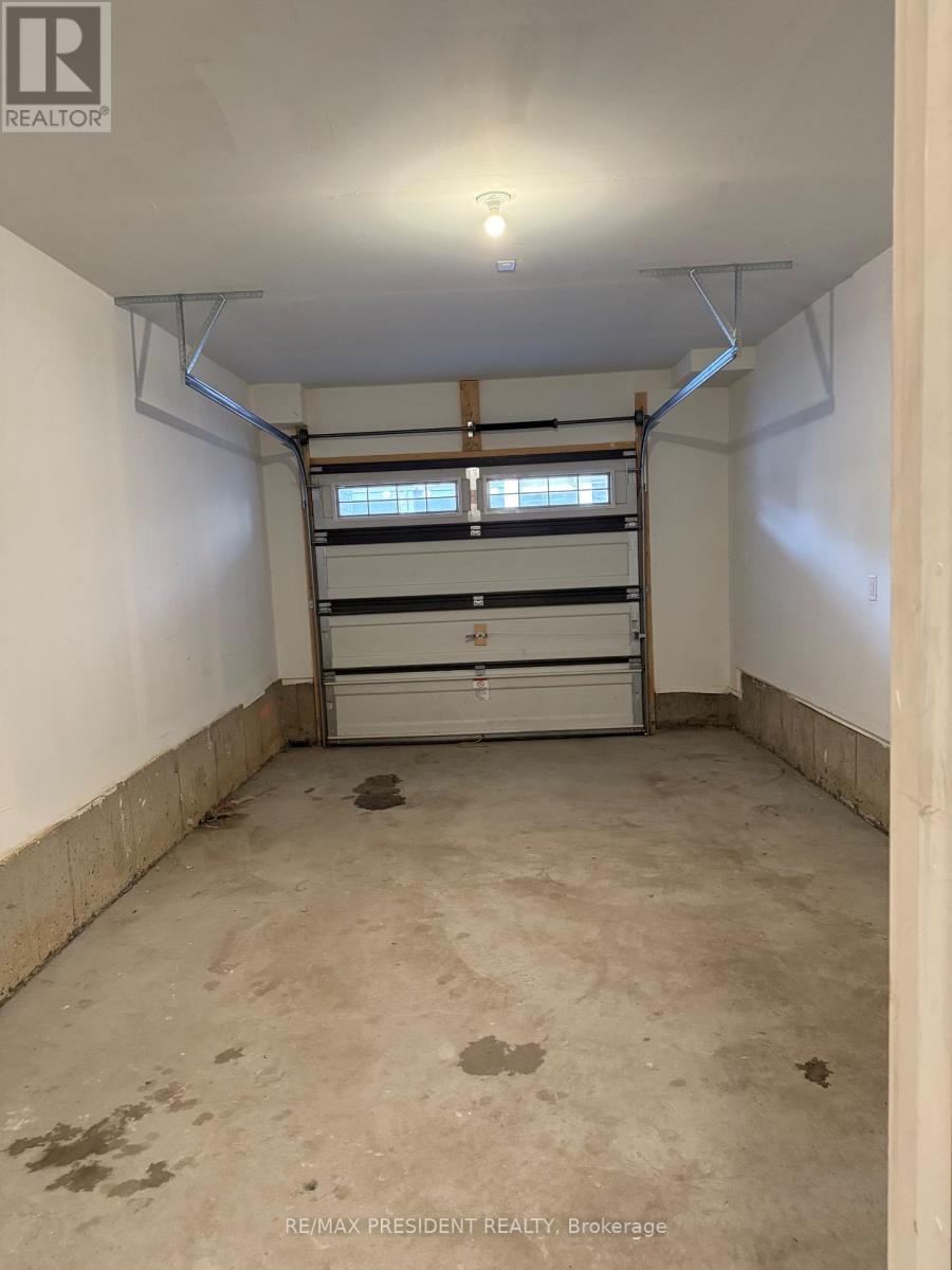 27 Arrowview Drive, Brampton, Ontario  L7A 5H6 - Photo 28 - W12649268