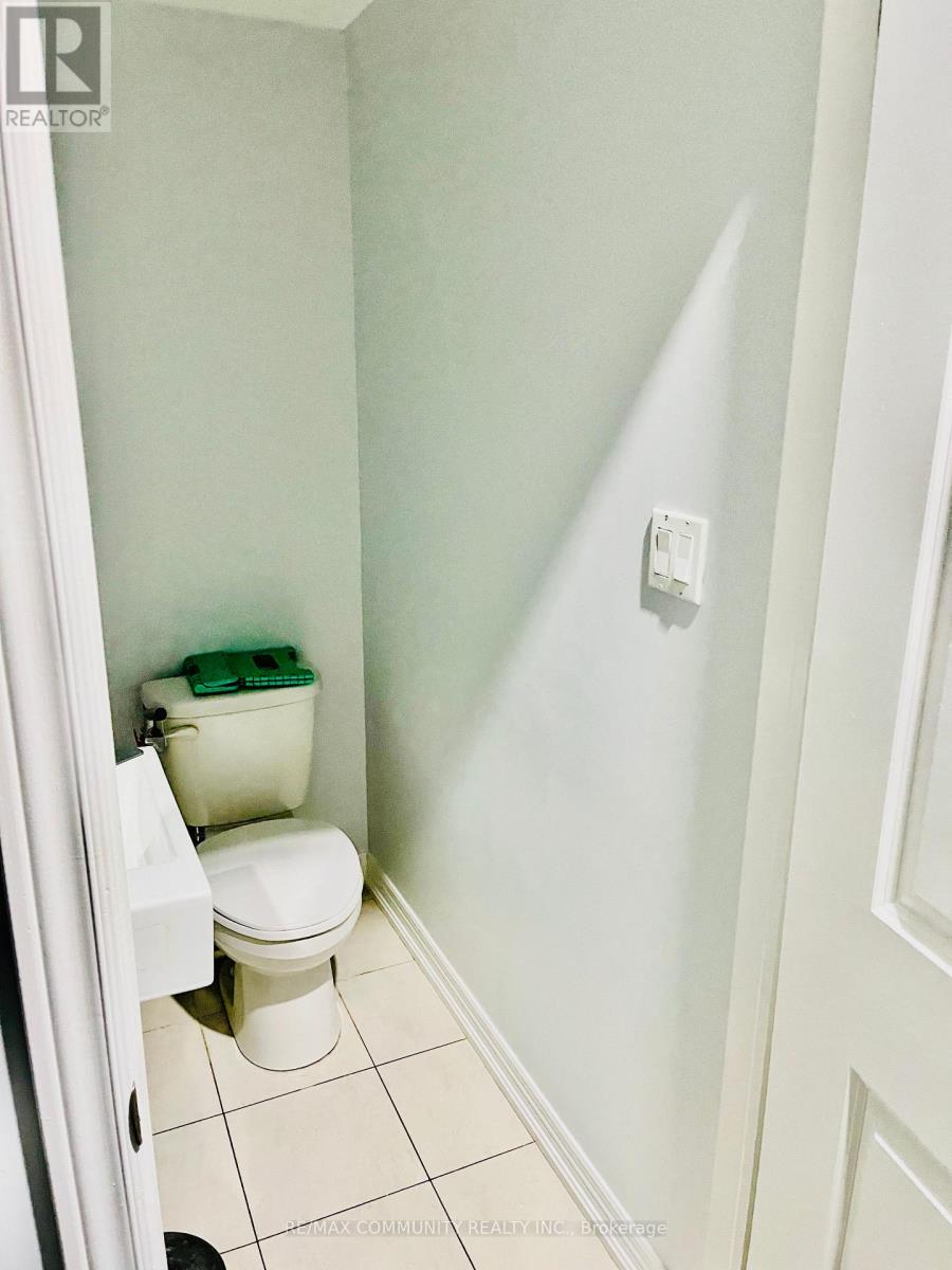 5 - 2205 Lillykin Street, Oakville (Ro River Oaks), Ontario  L6H 0X6 - Photo 8 - W12649314