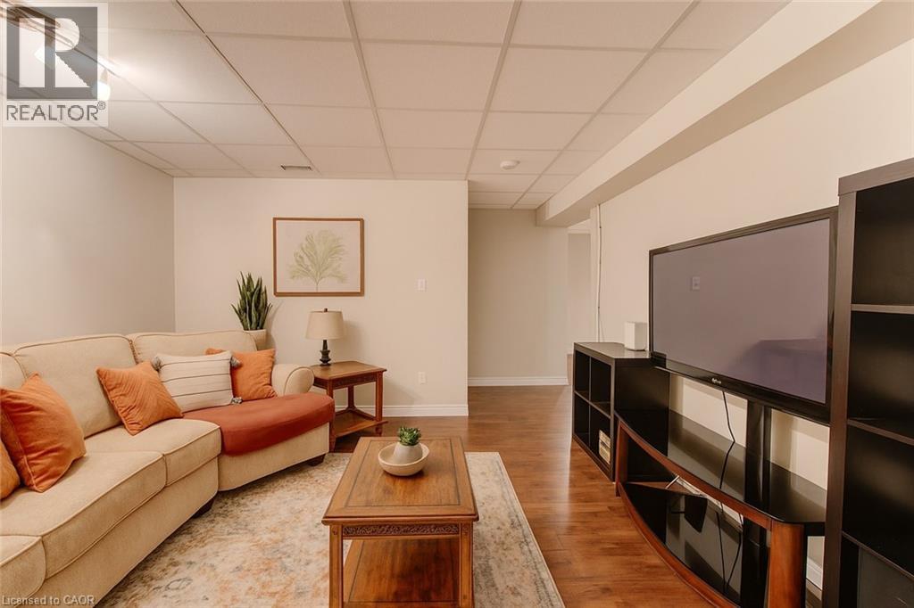 396 Otterbein Road, Kitchener, Ontario  N2B 3V8 - Photo 34 - 40794082