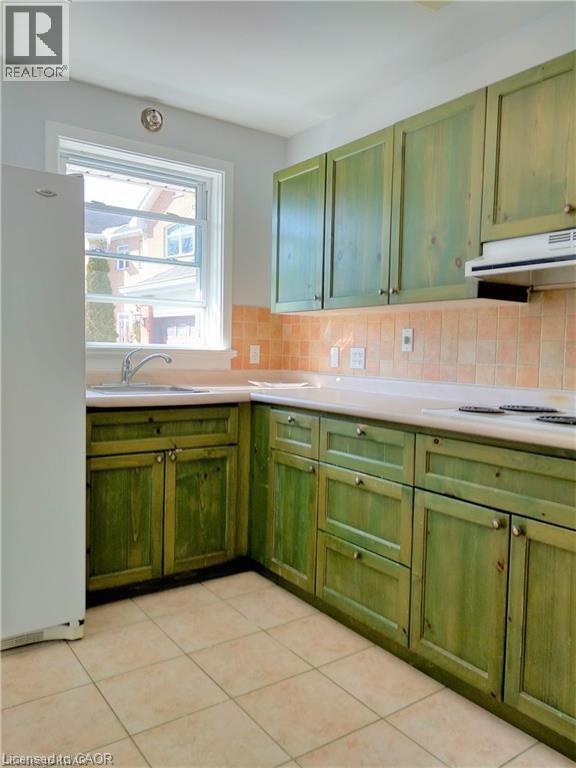 410 Erb Street W Unit# A, Waterloo, Ontario  N2L 1W8 - Photo 7 - 40795006