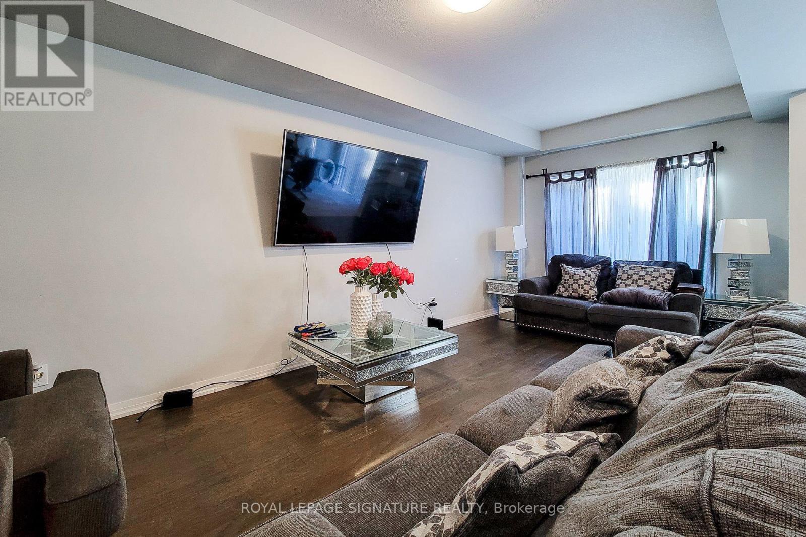 4885 Pettit Avenue, Niagara Falls, Ontario  L2E 0B7 - Photo 13 - X12649270