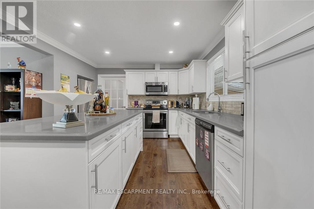 982 Highland Road E, Hamilton, Ontario  L8J 3G9 - Photo 12 - X12649278