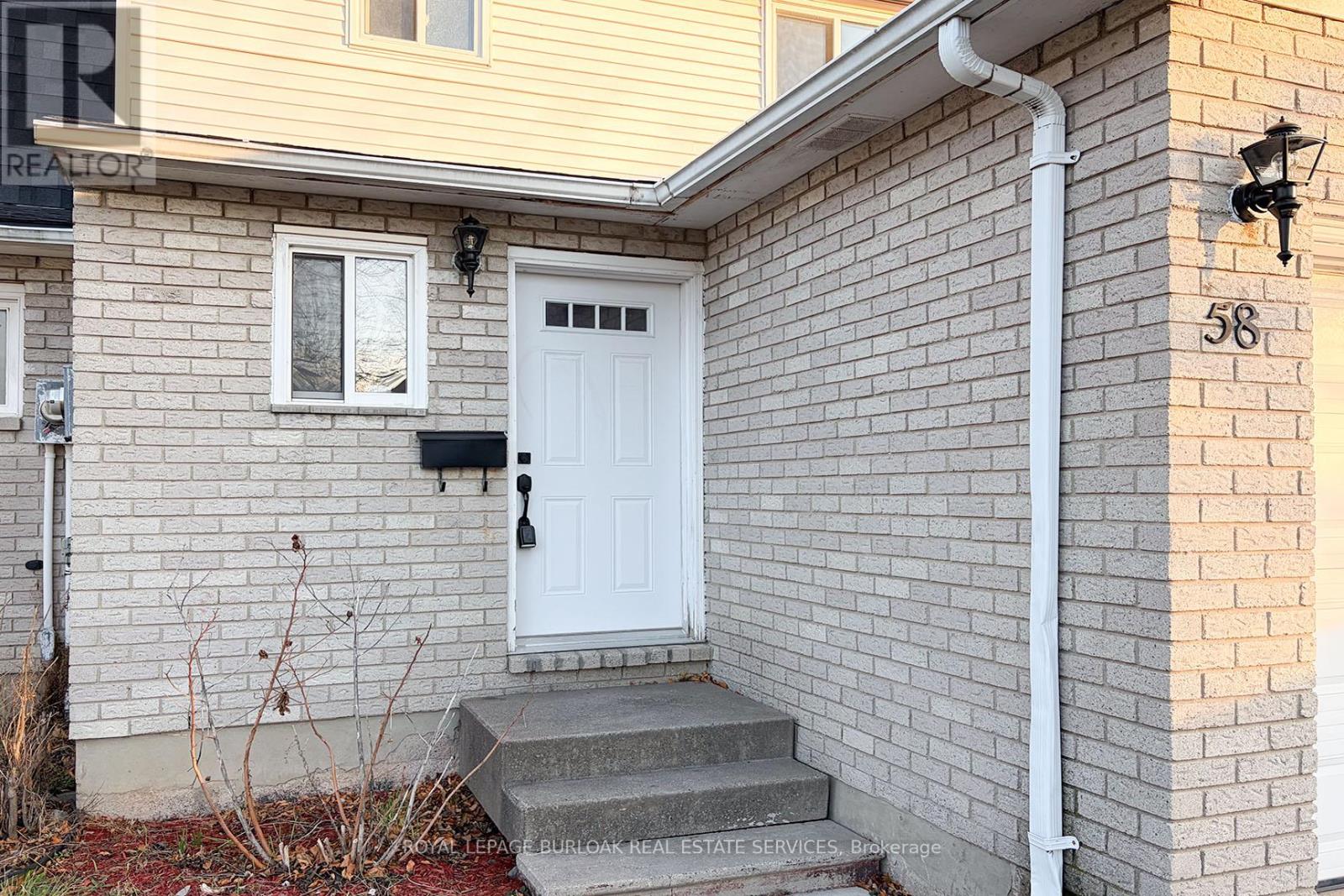 58 Romy Crescent, Thorold, Ontario  L2V 4T6 - Photo 2 - X12649282