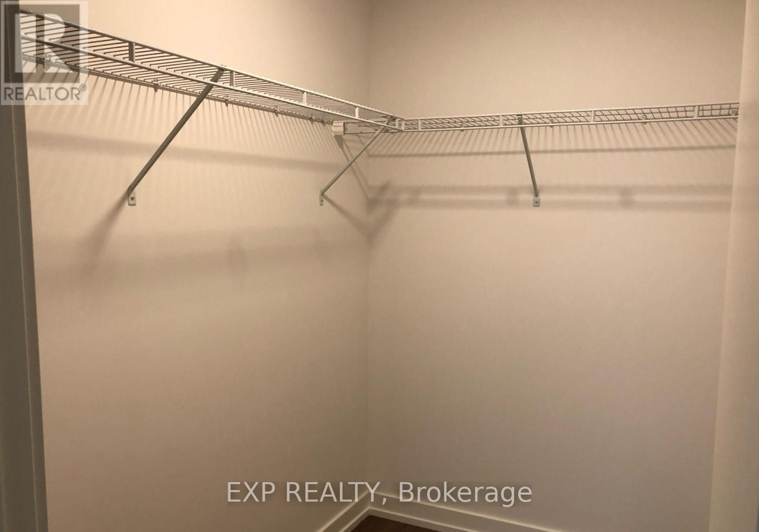 708 - 15 Wellington Street S, Waterloo, Ontario  N2G 0E4 - Photo 9 - X12649284