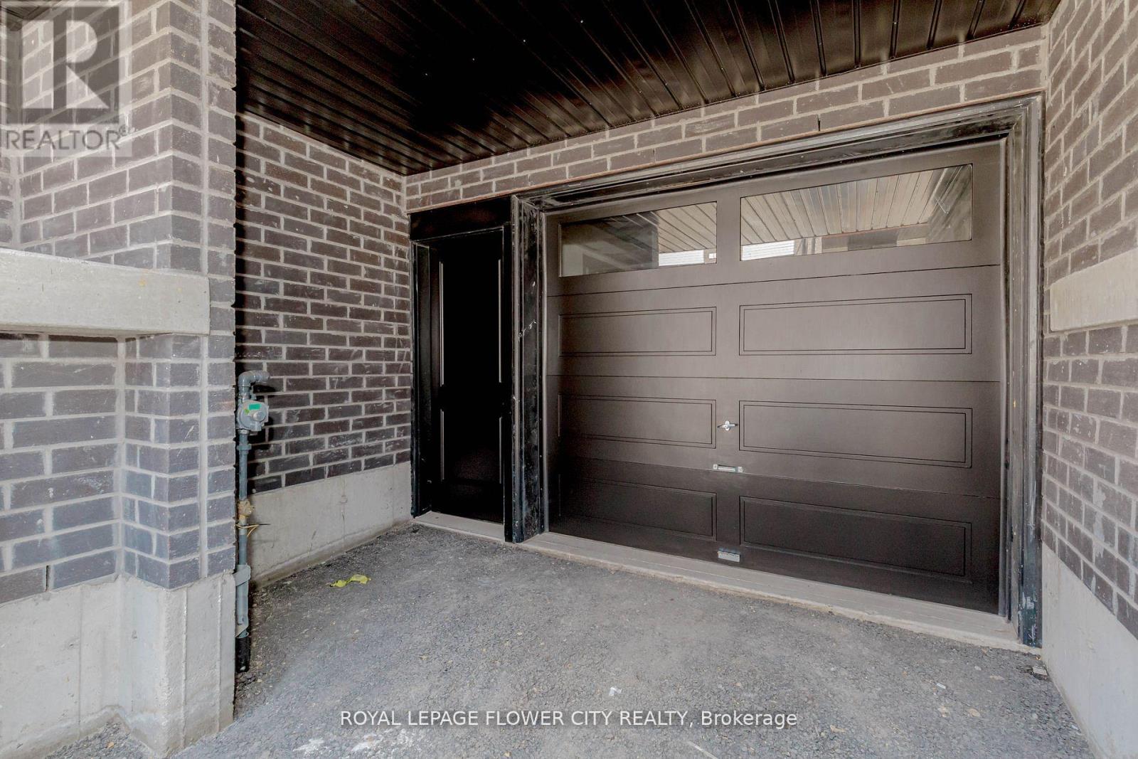 25 Sidney Rose Common, St. Catharines, Ontario  L2T 0B3 - Photo 2 - X12649290